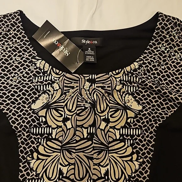 Brand New Style&Co black long sleeve top with flair bottom - Picture 2 of 4